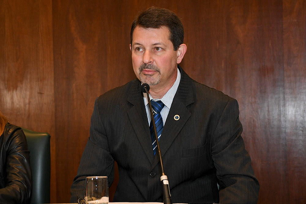 O juiz Wagner Cavalieri idealizou o projeto e propôs a adoção em todo o Estado (Foto: Eric Bezerra/TJMG)